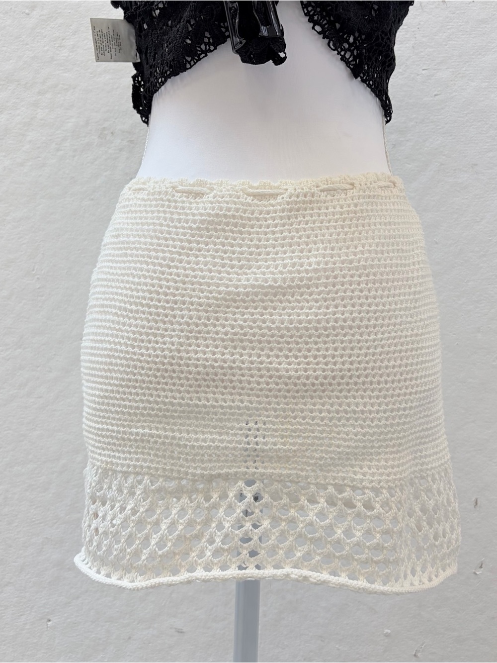 Crochet Drawstring Mini Skirt - White - Picture 2 of 4